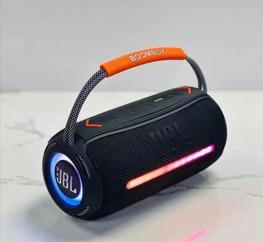 JBL Boombox 360