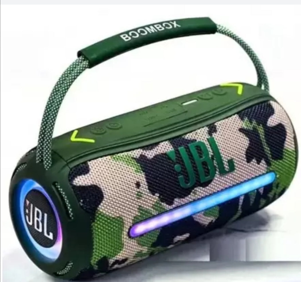 JBL Boombox 360