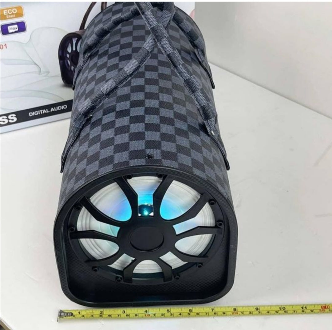 Sac a mains  portable speaker bleutooh