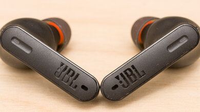 JBL Tune 230nc